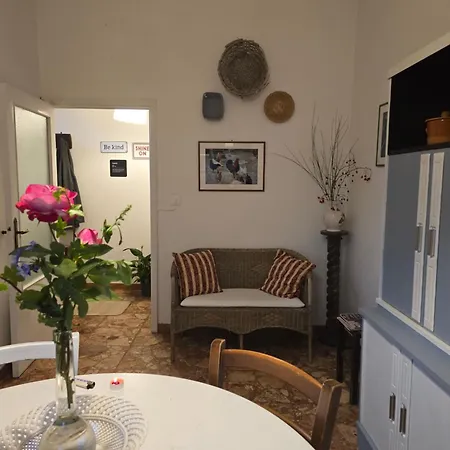 Podere Ponticini Apartment *